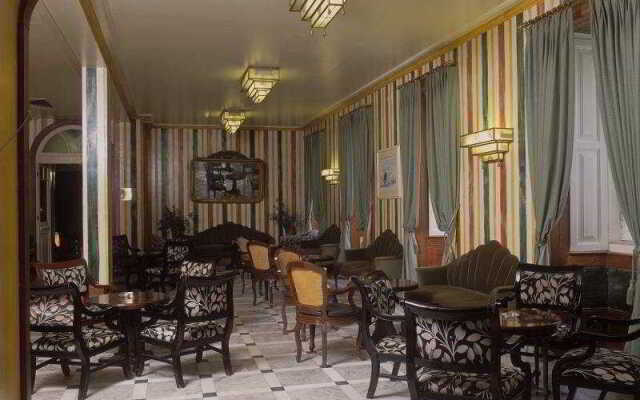 Grande Hotel Da Curia Golf & Spa