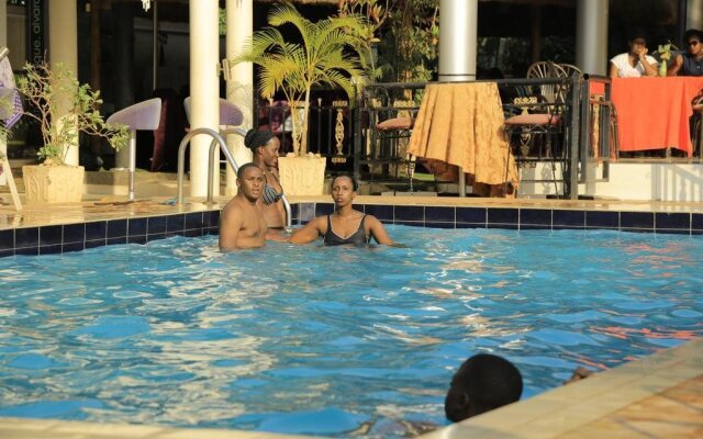 Serene Suites Hotel