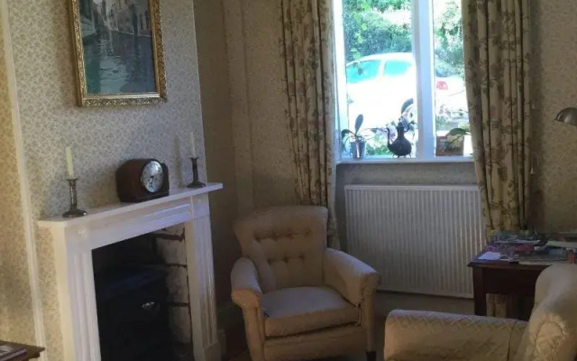 The Old Vicarage at Oakridge