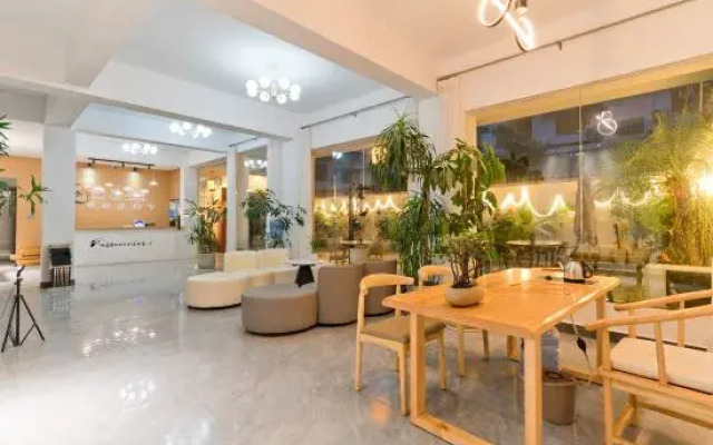 Yangshuo Yuting Lanshe Hotel (Ubud Town)
