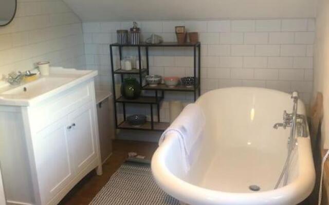 Hopesgate Cottage - Roscrea