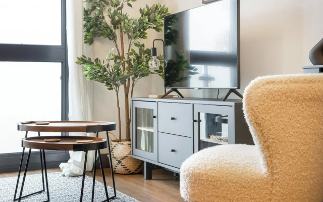 Central 1 BD in the Heart of Cheltenham