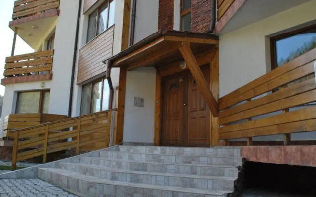 PM Services Riverside Apartments