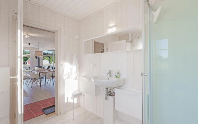 Stunning Home in Zerpenschleuse With 2 Bedrooms and Wifi