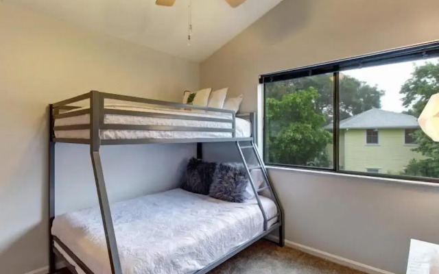 2594 Forest Ridge Drive