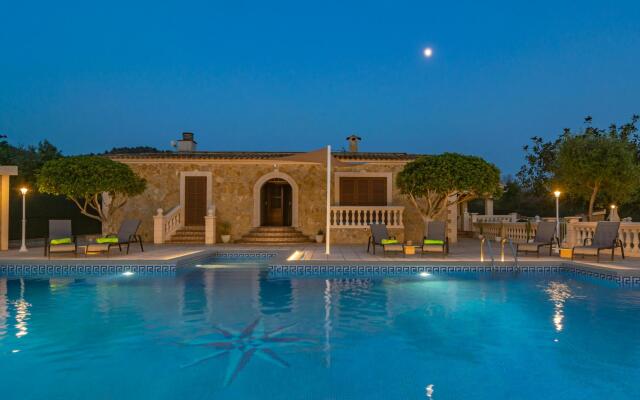 VILLA ARHU - Villa with private pool in Capdepera. Free WiFi