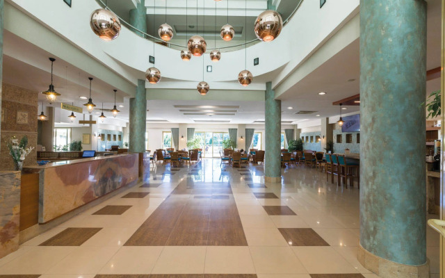 Side Breeze Hotel - All Inclusive