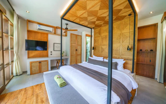 Villa Mango 3 - Amazing 4-bdr Villa in Berawa ! PERFECT LOCATION !
