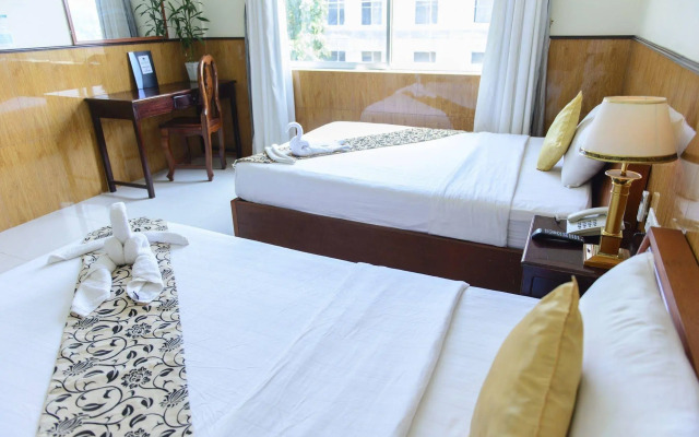 Yanathyna Ochheuteal Hotel