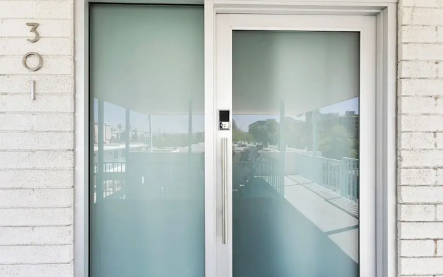 Modern Designer Studio with Pool