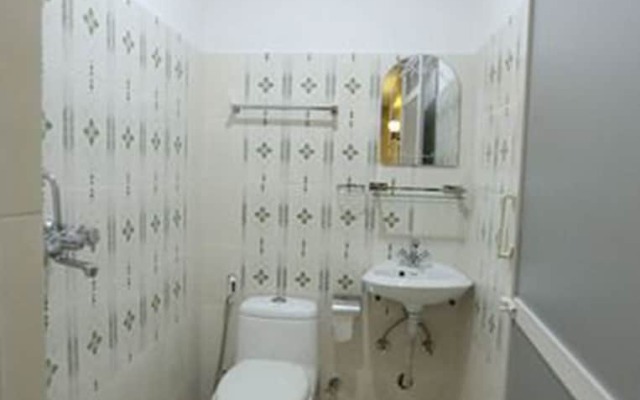 Aarya Chaitya Inn