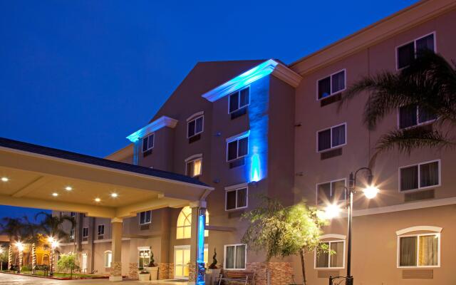 Holiday Inn Express Los Angeles Airport Hawthorne by IHG