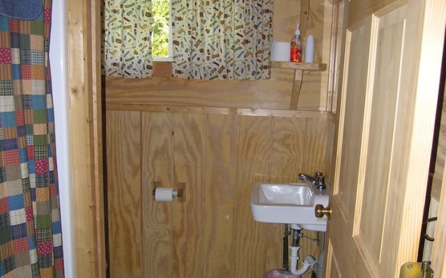 New River Cabins and Tiny Houses