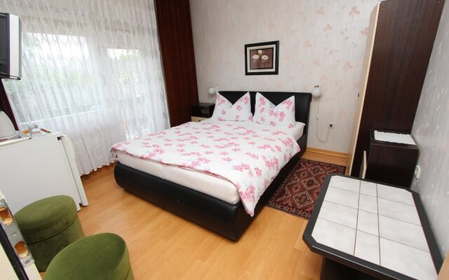 Rooms and Apartment Stefan