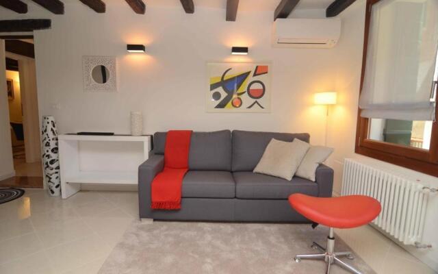 B&B Fortuny