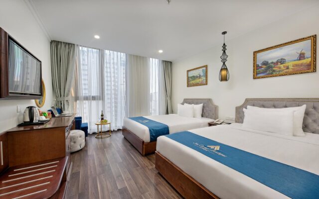 Menora Premium Da Nang