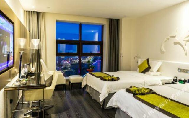 Ace International Hotel