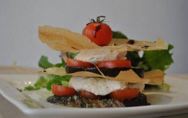 Hôtel Restaurant Le Provençal