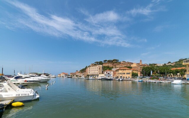 Nice Apartment in Campagnatico With 2 Bedrooms