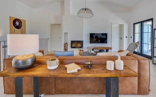 Villa Afrodita With Private Pool