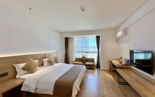 Kunming Hidden House Hotel