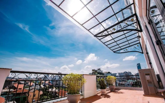 Gardenia Hue Hotel