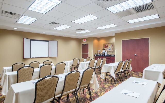 Hampton Inn & Suites Oklahoma City - South