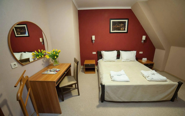 Praha Hotel