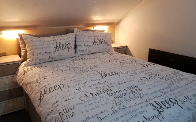 Impeccable 2-bed Apartment in Blackpool