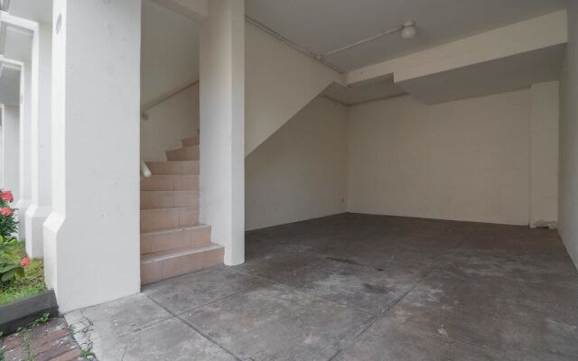 Reddoorz Plus Near Upi Setiabudi