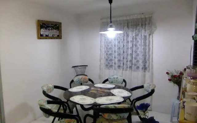Tringkap Apartment