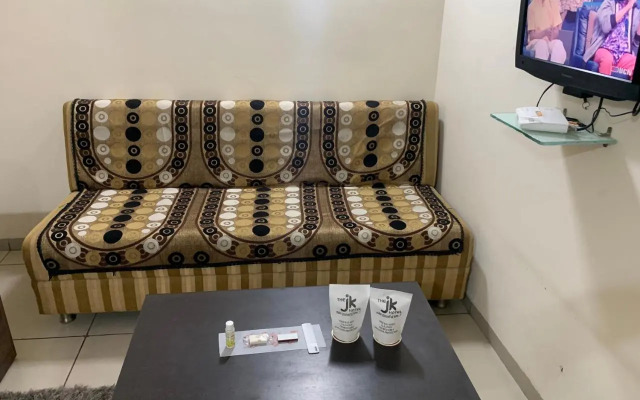 Hotel Mansarovar Luxury Business Hotel
