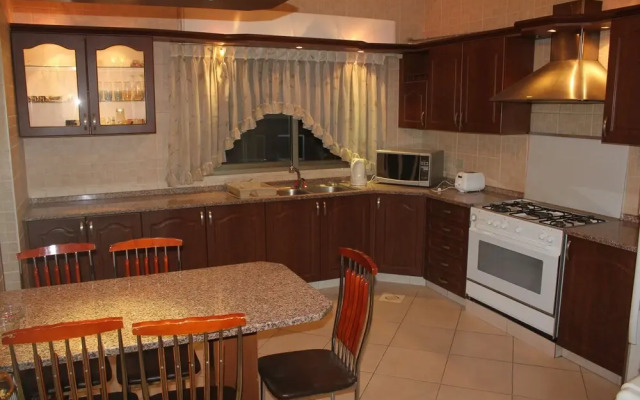 Family A like Spacious apartment