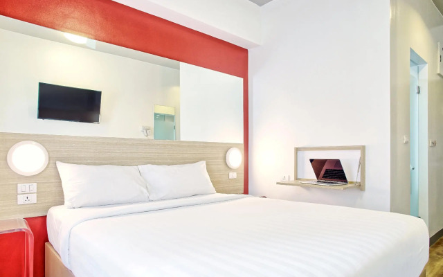 Red Planet Manila Aseana City