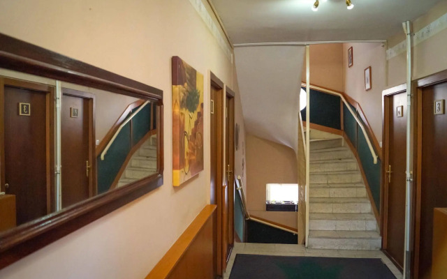 Korona Hotel Panzio
