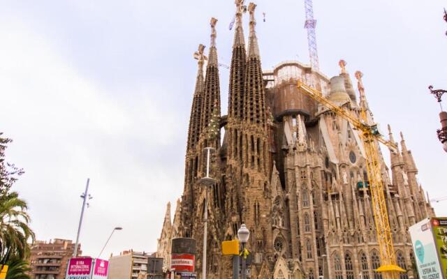 Charm Apartment Sagrada Familia