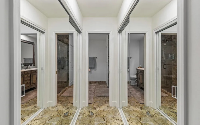 Sea Winds Condominiums C