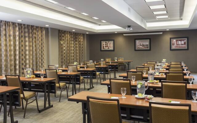 Courtyard Boston Natick