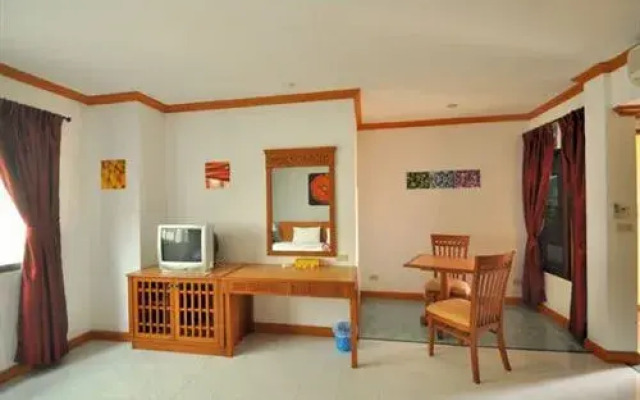 Baan Phil Guest House