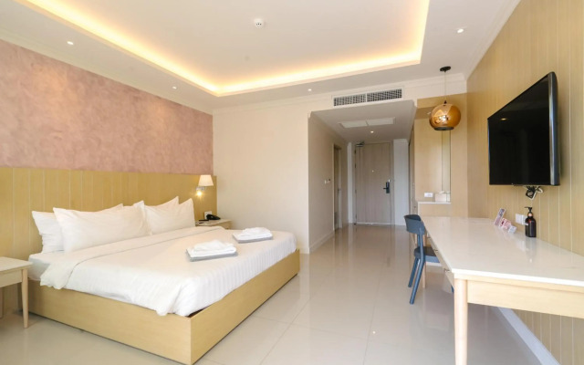 The Sea - Cret Hua Hin