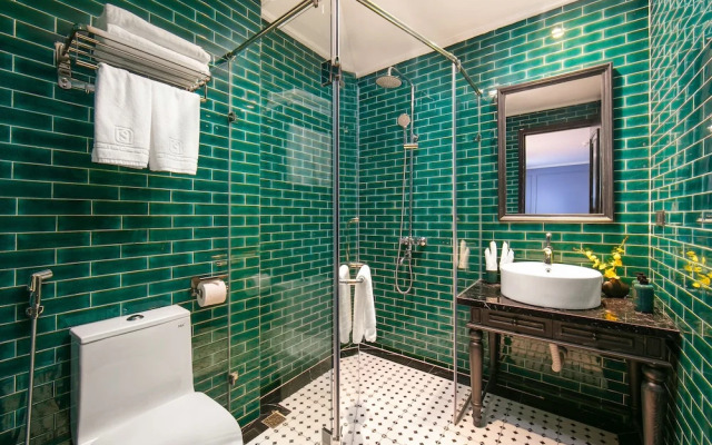 The Secret HaLong Hotel