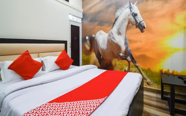OYO 69429 Hotel Vimal Residency