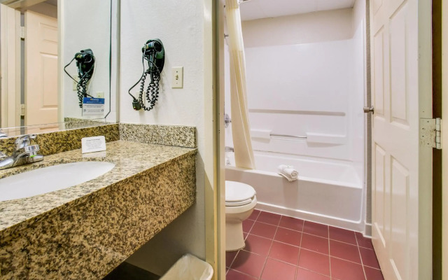 Best Western Plus DFW Airport Suites