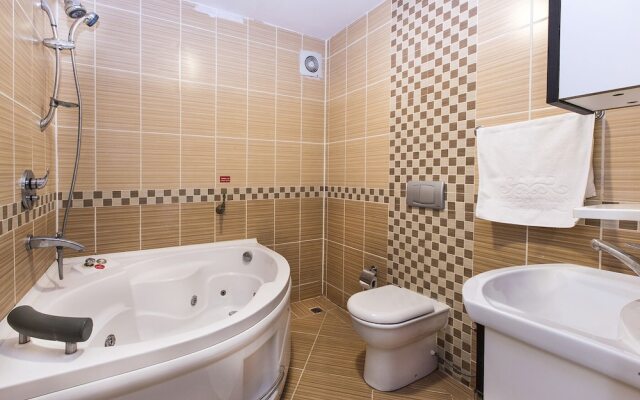 Sarot Thermal Vadi Tatil Köyü -Halal Hotel