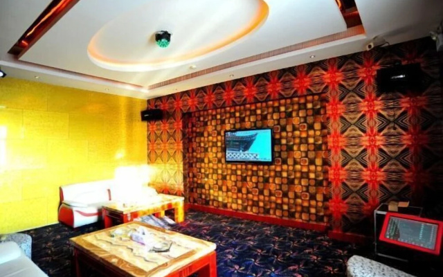 Jingyugong Hotel – Lobby – Baiyin