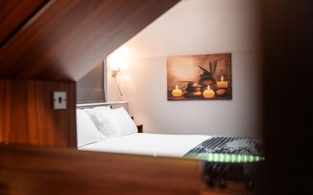 Chestnut Retreat a Stunning Annex Apartment