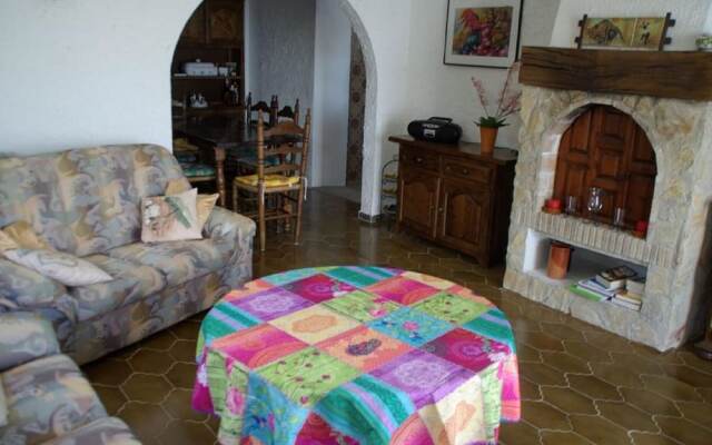 370-casa Grande con Piscina Privada y Jardín