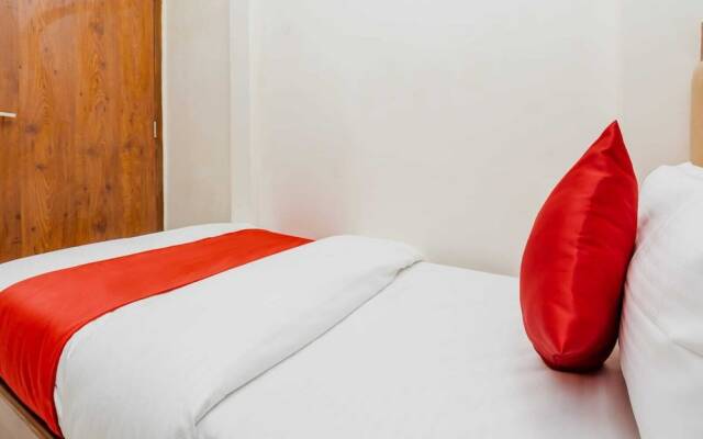 Hotel Purple Orchid