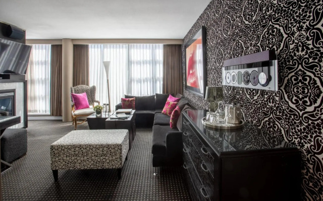 OPUS Hotel Vancouver