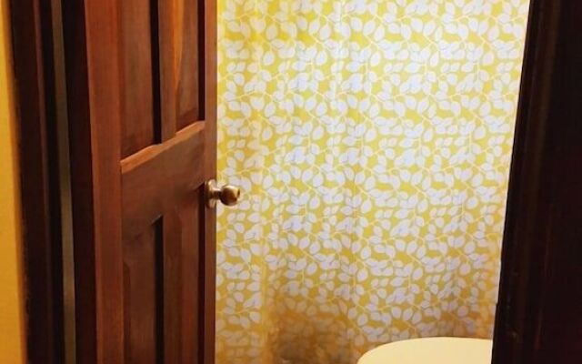 MI Casa Hostel & Hotel El Tesoro